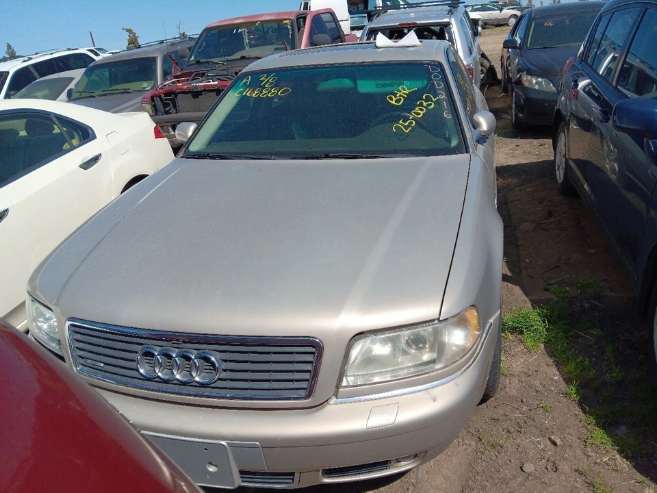 Marcador lateral de luz de esquina/estacionamiento modelo VIN D octavo dígito compatible con 00-03 AUDI A8 30343270 Foto 3 de 4