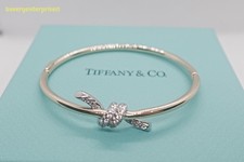 GIFTlfany.CoKnot Bangle 18K White Gold Diamond
