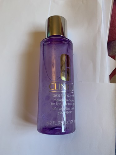 Clinique Take the Day Off Makeup Remover, 125ml/HOLIDAYS/Party/Birthday/Gift - Picture 2 of 4