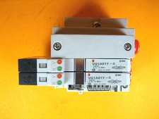 SMC - Air Manifold Assy. w/ 2 VQ1A01Y-5 Solenoid Valves