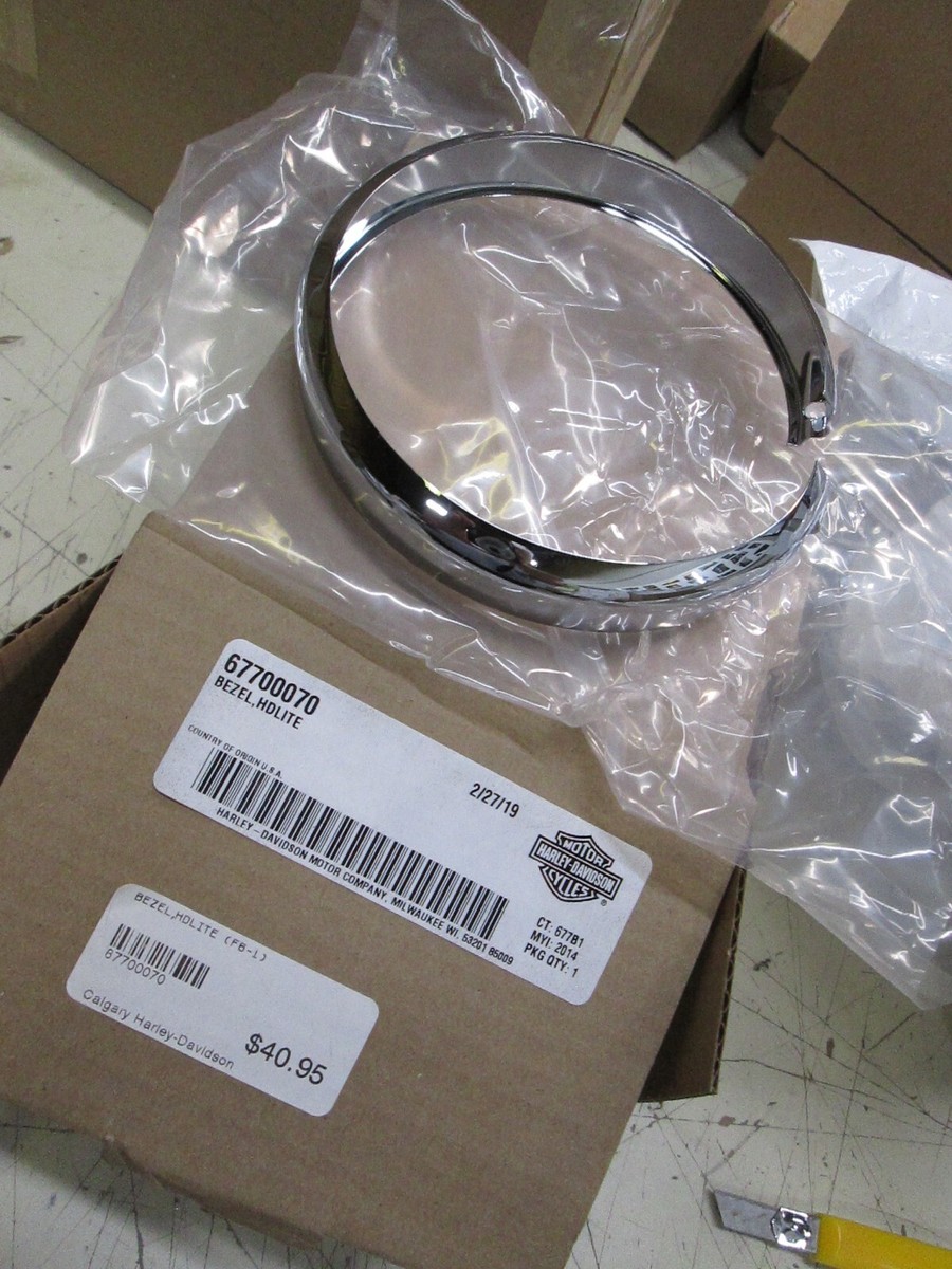 キハダSAR HARLEY OEM SHEADLIGHT BEZEL TRIM RING 7