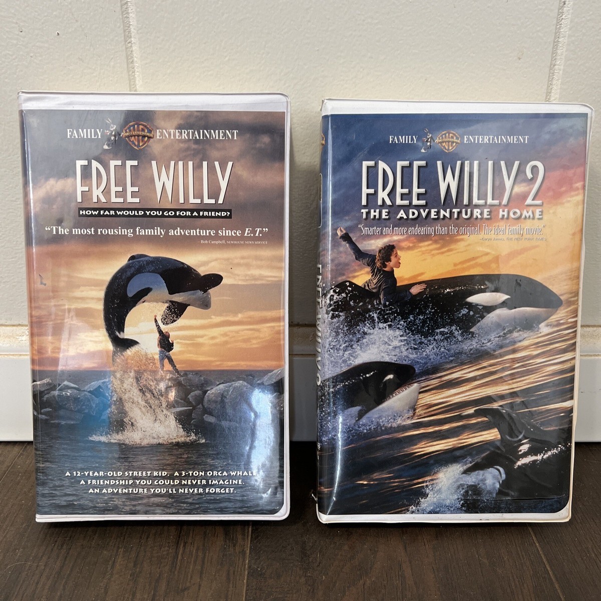 Free Willy & Free Willy 2 (VHS, 1993, 1995, Clamshell) Lot