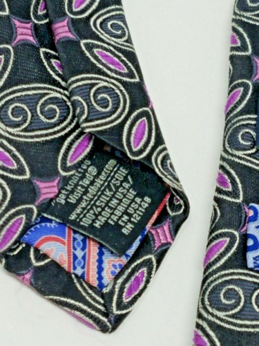 Ted Baker London Krawatte cool schwarz Orchidee geometrisch 100 % Seide, USA EUC - Bild 5 von 5