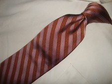 60" Hart Schaffner Marx made in USA men's woven 100% silk necktie.