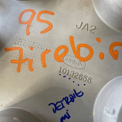 1993 1994 1995 Pontiac Firebird Wheel Center Cap Hubcap Cover 10132656 OEM Gray - Picture 4 of 6