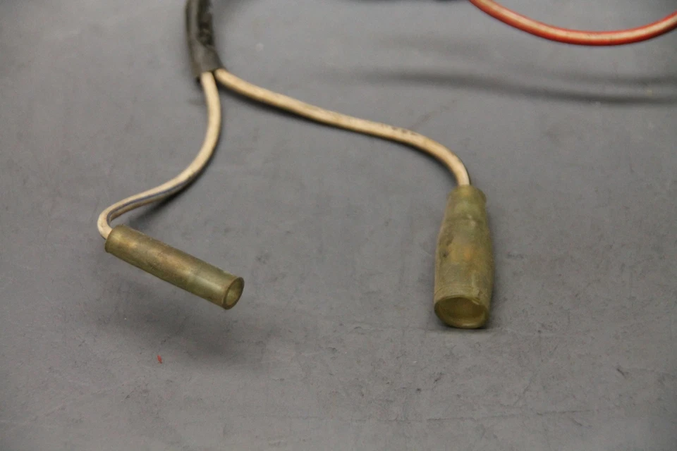 Kawasaki GPZ550 1983 caja de fusibles 26004-1014 Foto 2 de 4