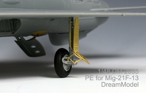 Grabados fotográficos para trompetista Dream DE-2035 1/48 MiG-21F-13 cama de pescado-C - Imagen 4 de 12