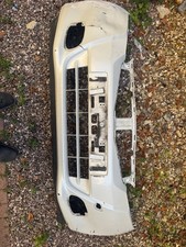 honda jazz hybrid 2015 front bumper  damaged but intact