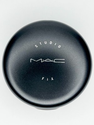 MAC Studio Fix Powder Plus Foundation ~ Original Formula - Discontinued