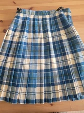 LAIRD PORTCH OF SCOTLAND KILT SKIRT BLUE 100% WOOL 30 IN WIDTH MADE IN SCOTLAND
