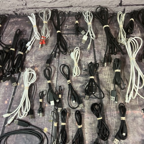 Lot Of 35 - USB-C / USB Micro / Lightning Cables Assorted Style / Lengths - Picture 16 of 19