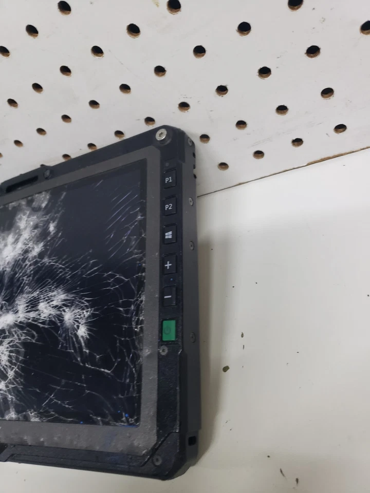 Getac UX10 G2 Rugged Tablet i5-10310U 1.70GHz 256GB SSD 8GB  Cracked Screen   - Image 4 of 4