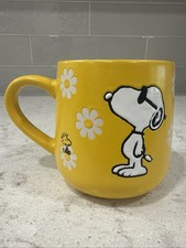 SUNNY DAYS 20oz Mug Hand Painted Snoopy Woodstock Daisy Flowers Yellow Peanuts