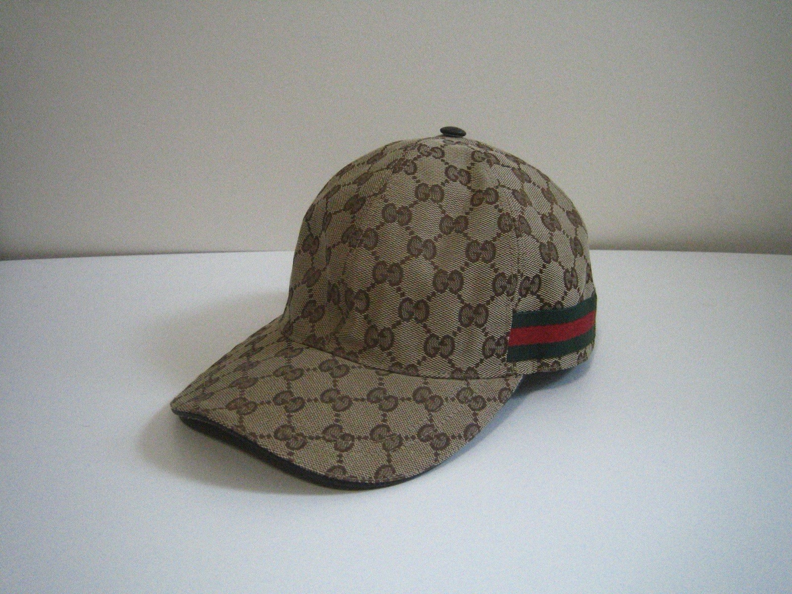 Authentic Gucci Original GG Baseball Hat (Size Sm… - image 1