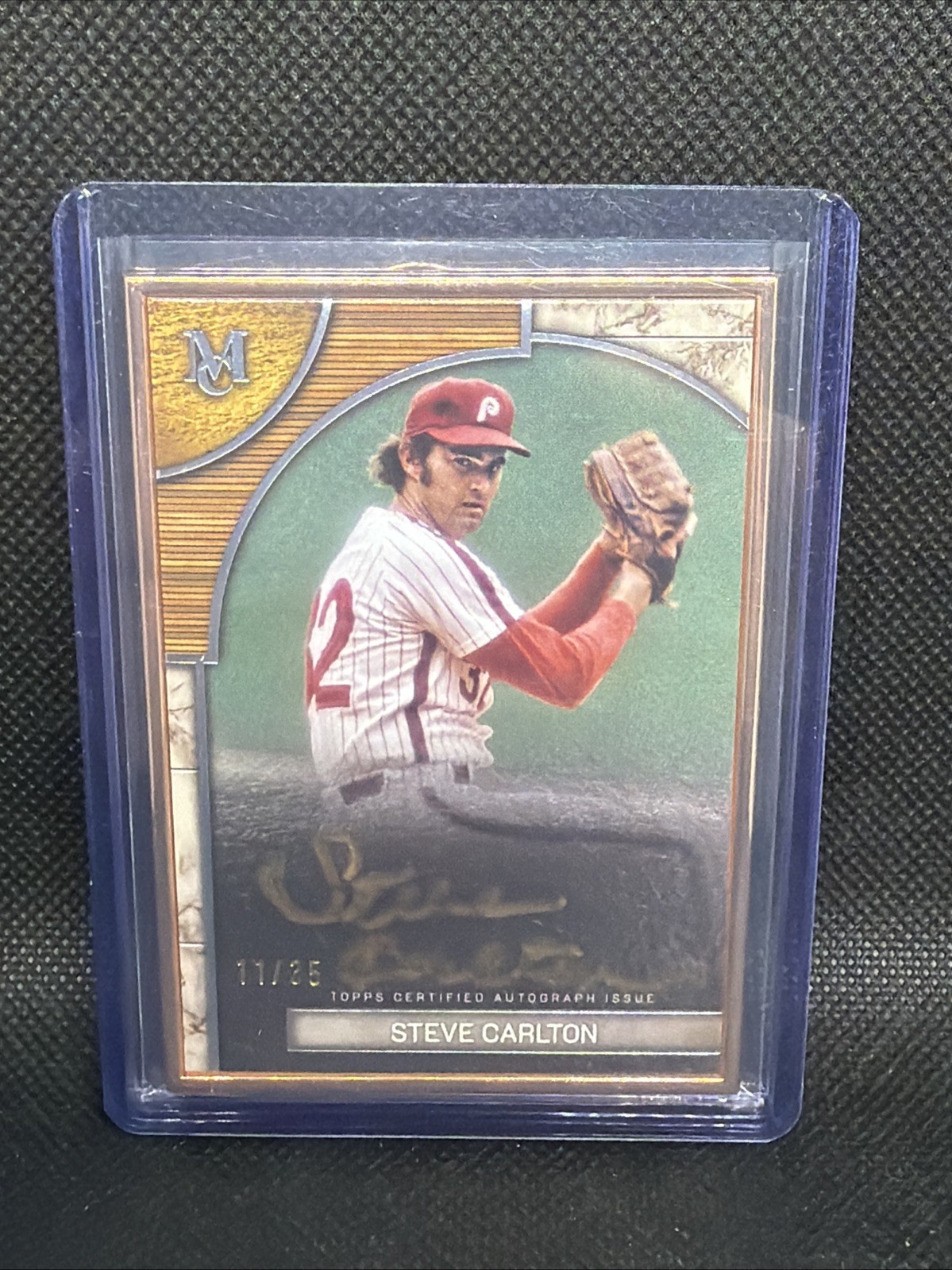 2025 Topps Museum GOLD Framed Gold Autograph Steve Carlton /35 #FMA-SC (94’ HOF)