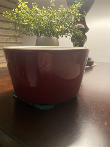 VINTAGE Hall Burgundy Small Crock - Picture 1 of 3