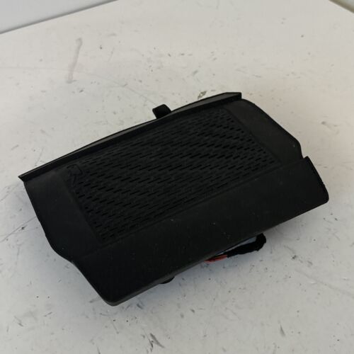 2019 CHARGEUR DE TÉLÉPHONE SANS FIL MERCEDES A250 OEM A1779008103 - Photo 3 sur 7