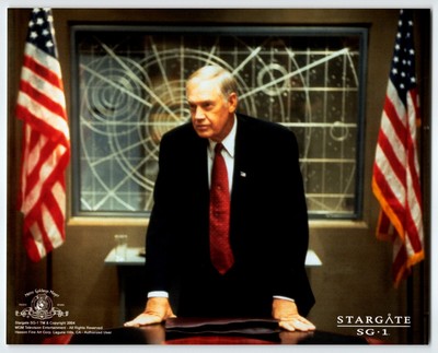 Stargate SG-1  Ronny Cox Senator Robert Kinsey 2004 Original Photo 8'' x 10''