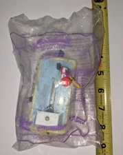 2002 Subway Kids Pak-WINTER SPORTS CHALLENGE-Slap Shot Shooter Toy