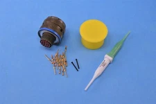 Deutsch Mil-Spec 13 Position Circular Connector MS27467T11B35P 