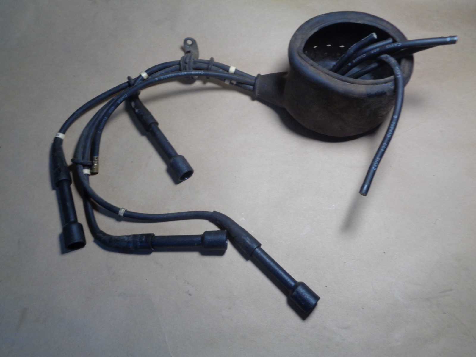 Ferrari 308  RH Spark Plug Leads. Part # 114473