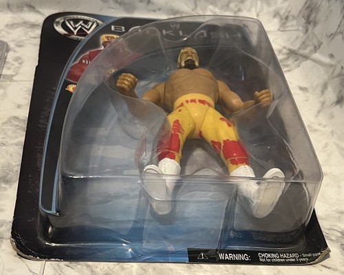 WWE Wrestling - Hulk Hogan - Backlash Series 2 Figure - Jakks - 039897905334 - Picture 5 of 6