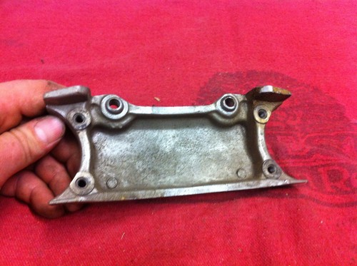 1984 84 Yamaha FJ600 FJ 600 Front Fender Mount Bracket Cover Fork Brace - Picture 3 of 12