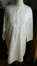 NWOT WHITE w/EMBROIDERY LACE CAROLE HOCHMAN WOMEN'S LONG SLEEVE NIGHTGOWN SM