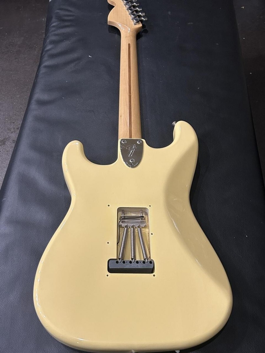 Fender Japan ストラト フジゲン ST72-86DSC 送料無料 Fender Japan Stratocaster ST72-86 DSC Electric Guitar Made