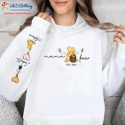 Mama Bär EST 2025 Hoodie bedruckt personalisiert Herz am Ärmel Muttertag Hoody