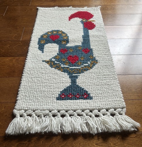 Swedish embroidered wall tapestry folk art Bird Hearts Scandinavian. Great Cond. - Picture 2 of 6