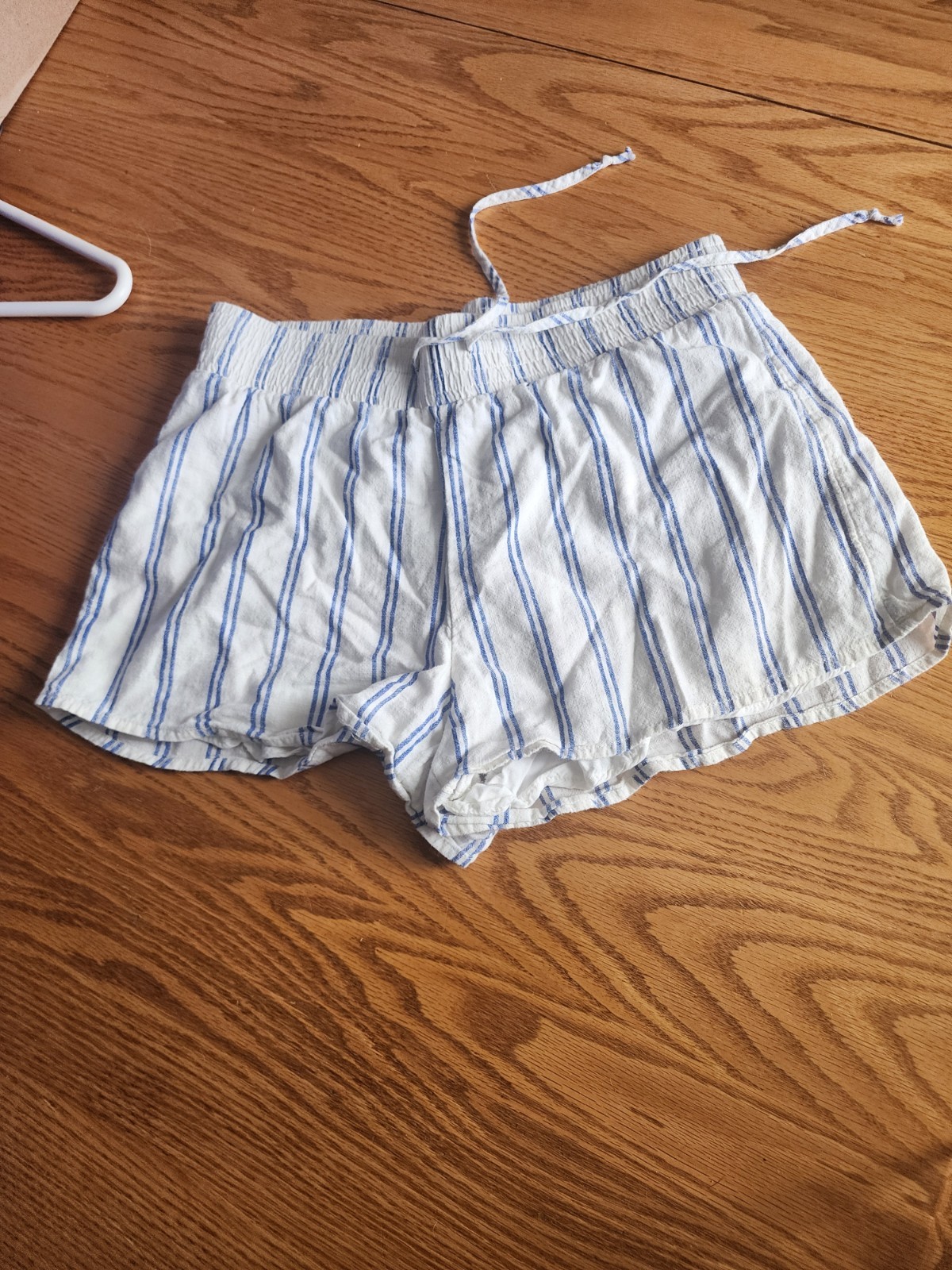 Abercrombie & Fitch Women's Striped Drawstring Shorts Cotton White Blue Size S