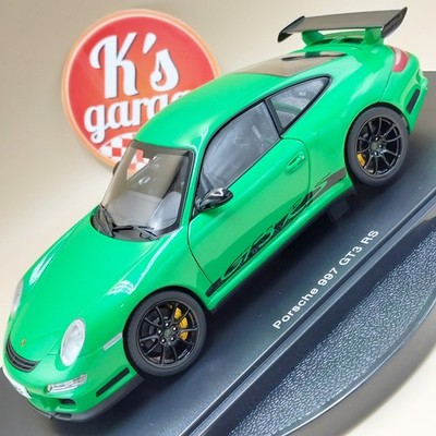 オートアート　ポルシェ911 GT3 RS AUTOart 1/18 Porsche 997 911 GT3 RS Green with Black Stripes