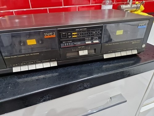 Vintage Technics RS-D550W