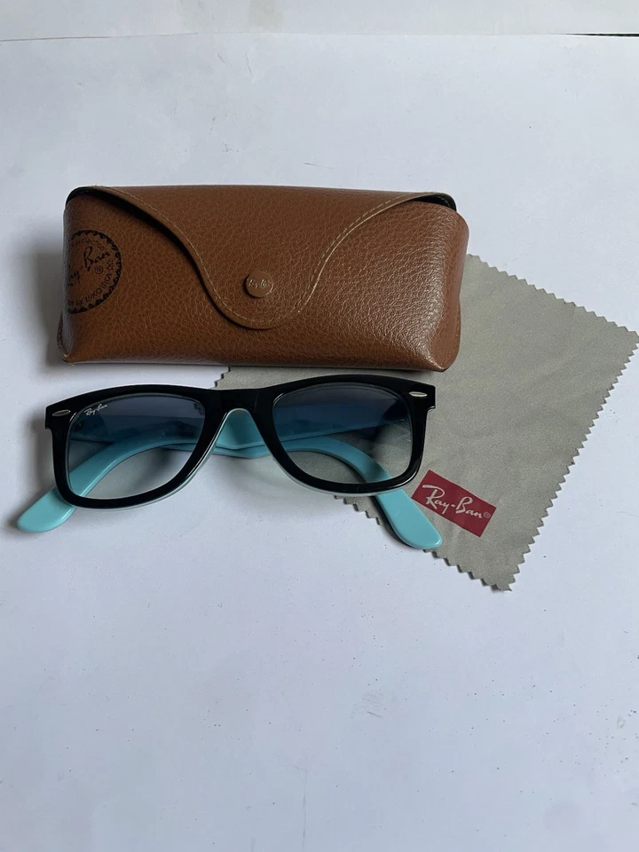 Rayban Wayfarer RB2140 Genuine Sunglasses, photo 1 of 5