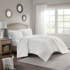 Madison Park Polyester Arya Embroidery Fur Duvet Cover Set with Ivory MP12-7517