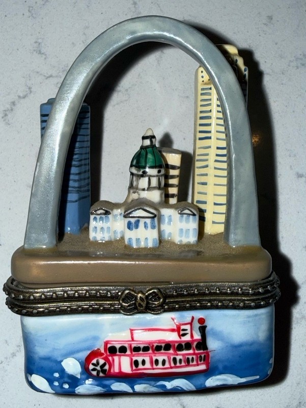 St. Louis Arch Ceramic Hinged Trinket Box w Paddle Boat Missouri Travel Souvenir