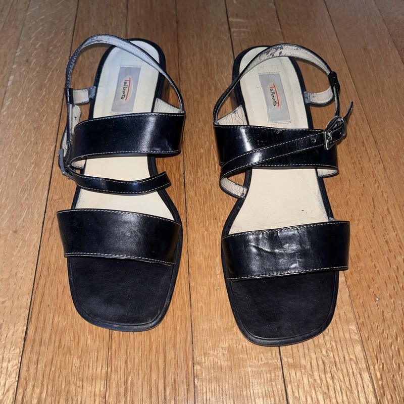 talbots Leather sandals size 8.5 B 90s Cool Mom Whimsical Summer Shoes