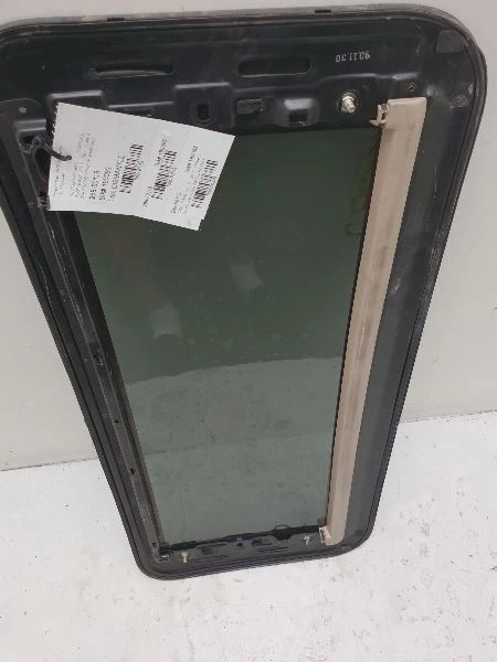 CRISTAL TECHO CORREDIZO LEXUS SC400 92-00  Foto 2 de 4