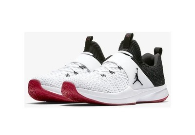 AIR JORDAN Mens Trainer 2 Flyknit White Black Red Men's Size 12