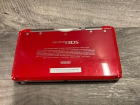 Nintendo 3DS Flame Red CTR-001 NTSC - Tested - Stylus, Game, Charger Included