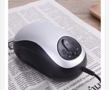 ELECTRONIC LOW VISION READING AID PORTABLE MOUSE DIGITAL MAGNIFIER