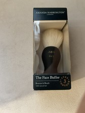 Amanda Harrington London - The Face Buffer Brush - Brand New In Box