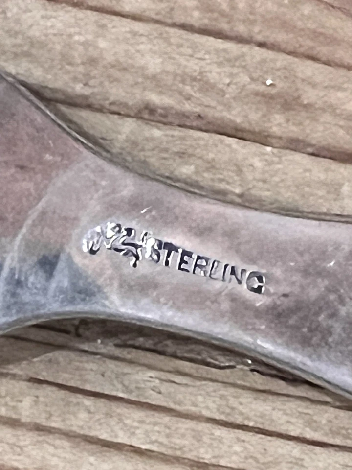 Antiguo cuerno de zapato de plata de ley Whiting Mfg. Co.? Hallmark 68,1 g flora ornamentada Foto 4 de 4