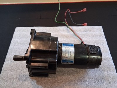 Leeson M1115024.00 Electric Motor 90 Volt DC 5 Rpm 1/20 Hp 30 Frame 985-602C