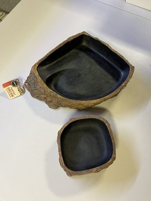 Thrive Habitat Decor 2 Reptile Bowls NEW
