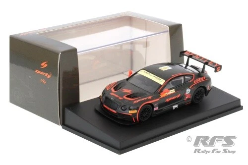 Bentley Continental GT3 Adderly Fong FIA GT Macau 2015 1:64 Spark Y104