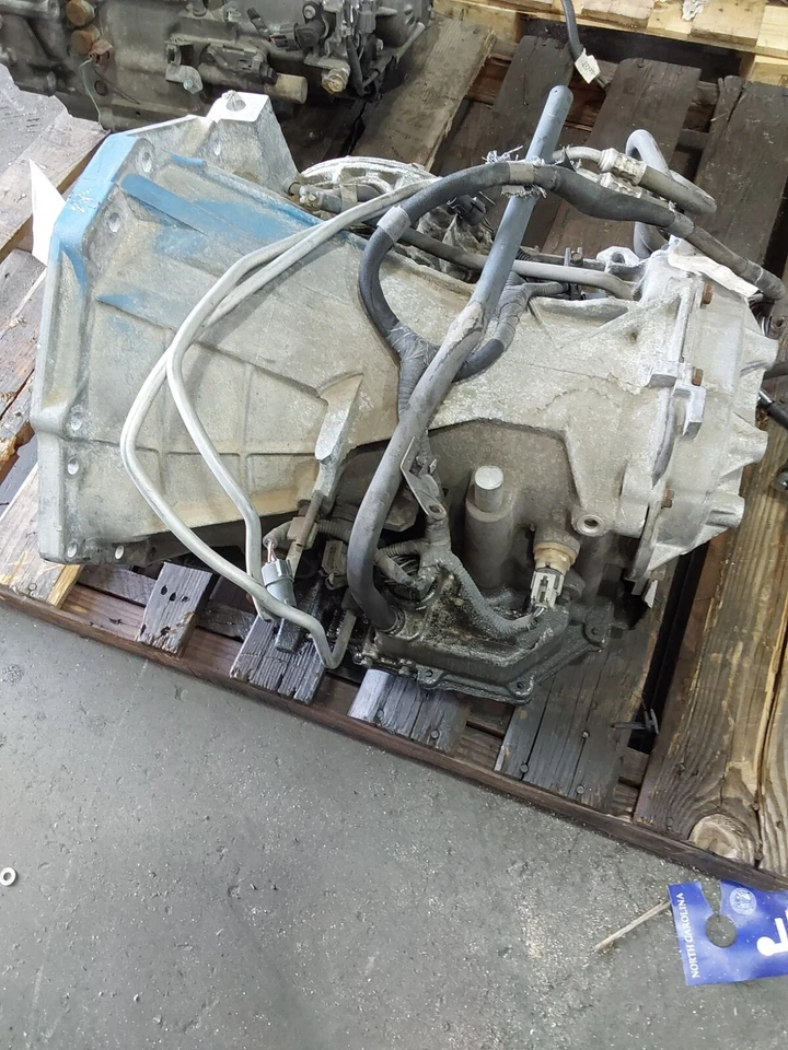 Dodge Intrepid 2002 2,7 L transmisión automática 74 k millas OEM 4799941 288045 Foto 2 de 4