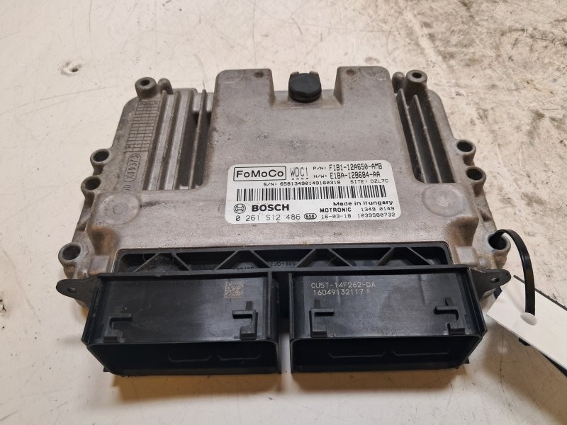 0261S12486 boîtier moteur uce FORD FIESTA VI REST 6° SERIE SFJC K8289-336386