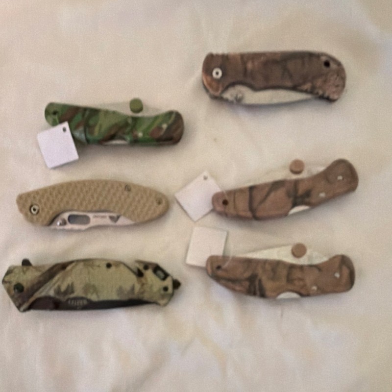Lot of 6 Folding Pocket Knives, Plastic Handles, SS Blades, Manual